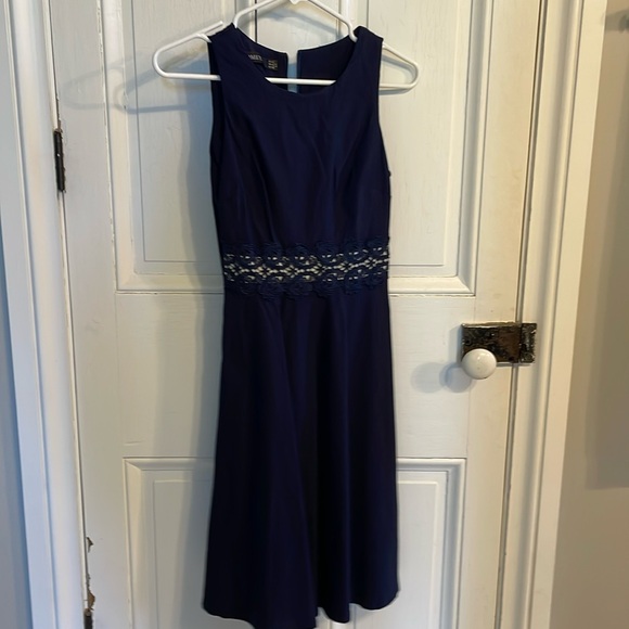 Navy Homeyee dress with beautiful lace detail around the waist - Picture 1 of 2